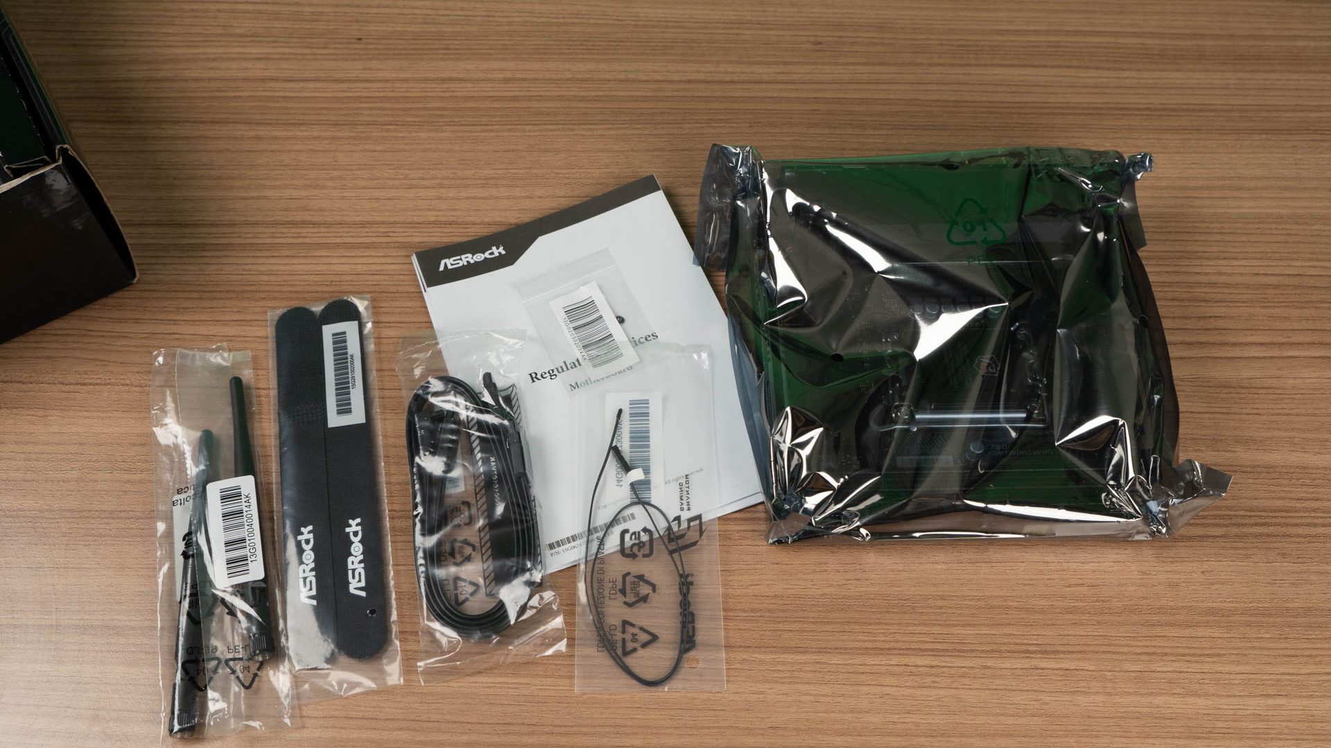 ASRock Phantom Gaming B790I Lightning WiFi 03