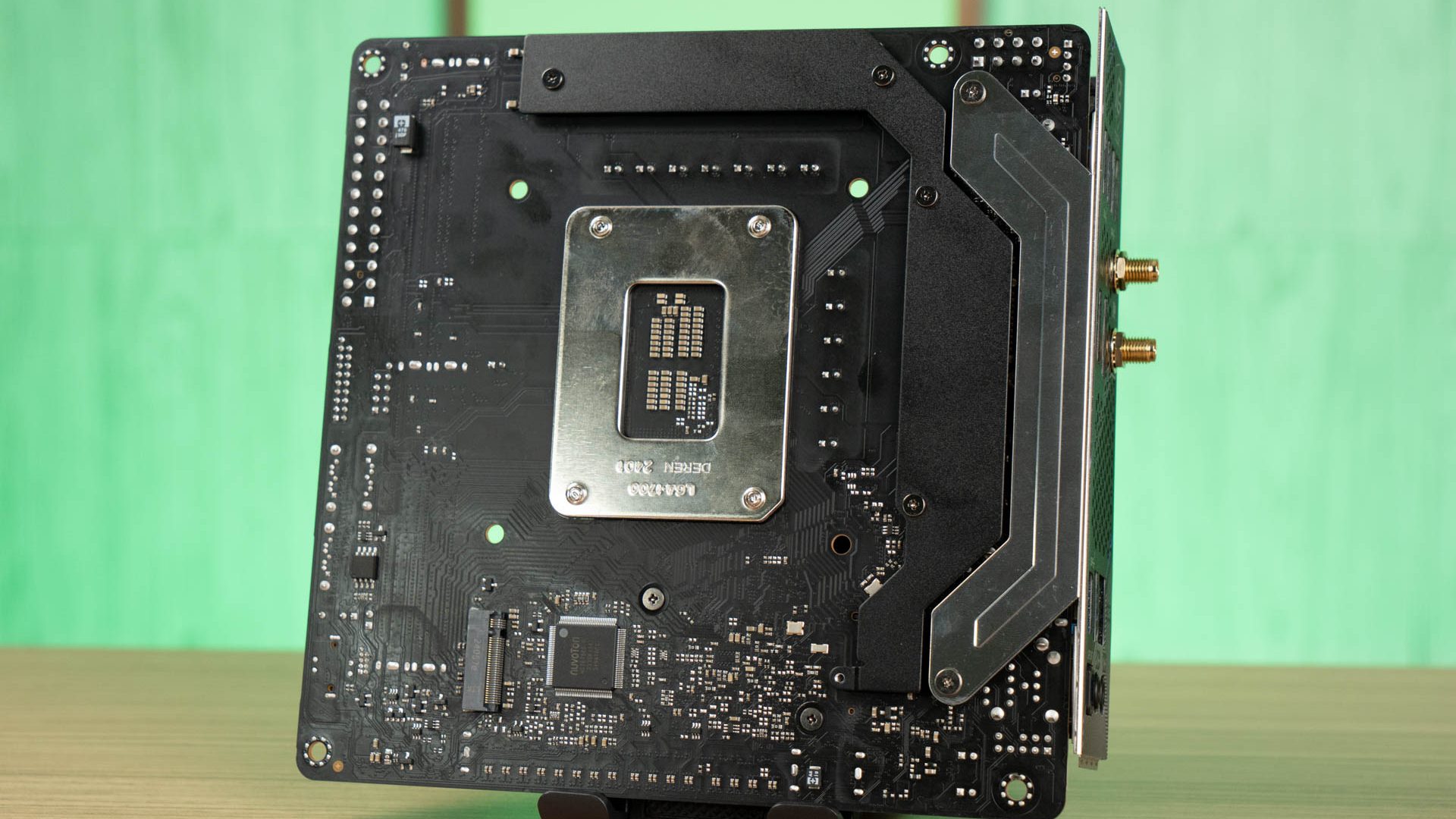 ASRock Phantom Gaming B790I Lightning WiFi 09