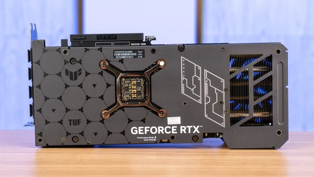 ASUS TUF GAMING GeForce RTX 4070 Ti SUPER 08