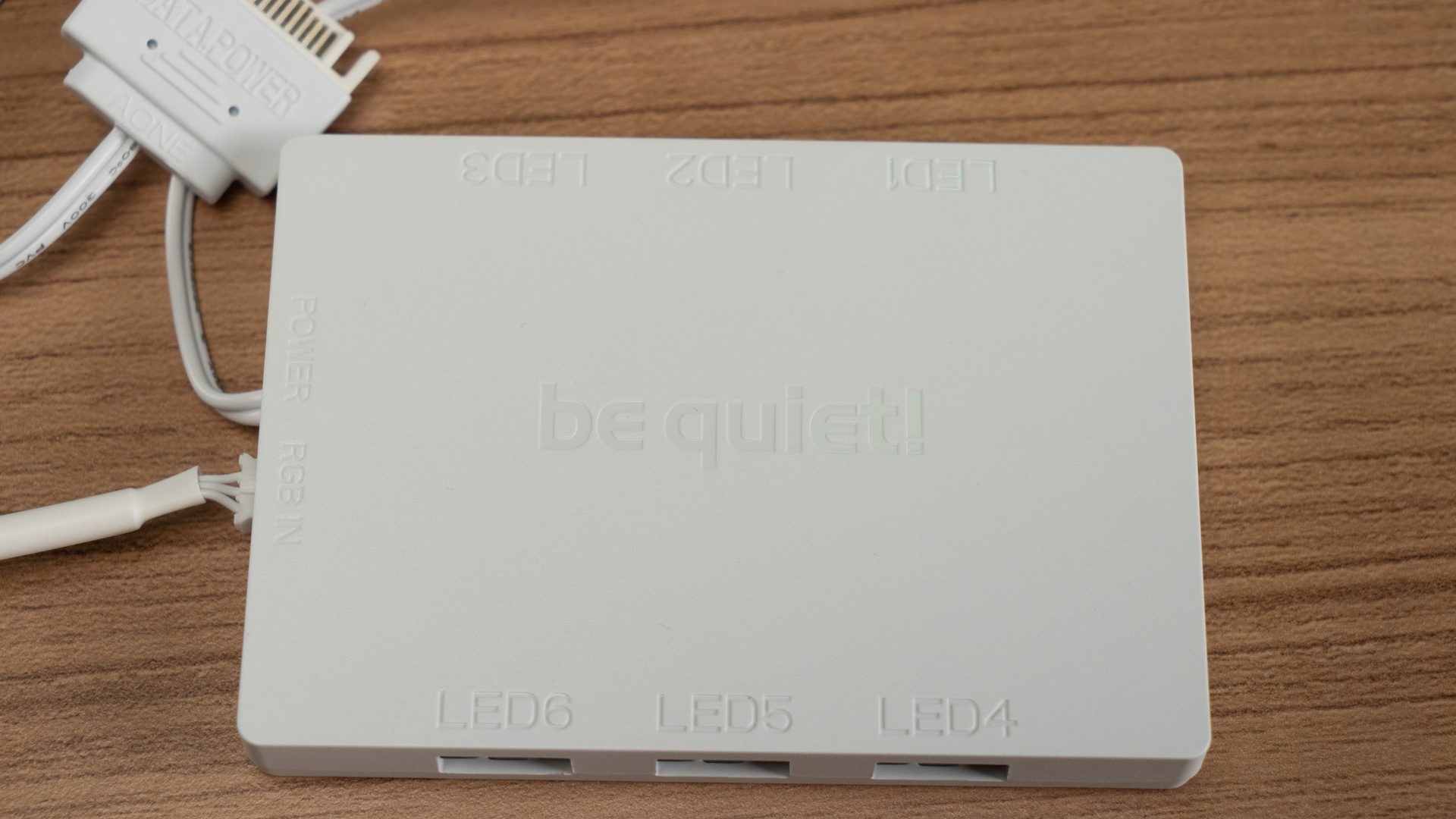 Be Quiet Light Wings White 10