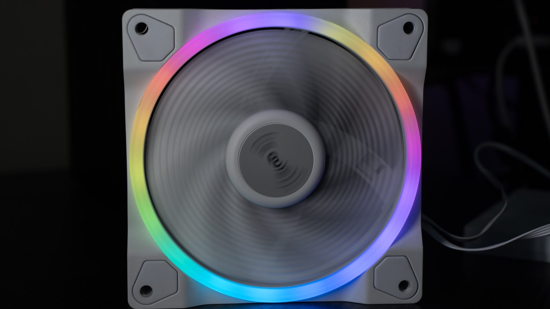 Be Quiet Light Wings White 12