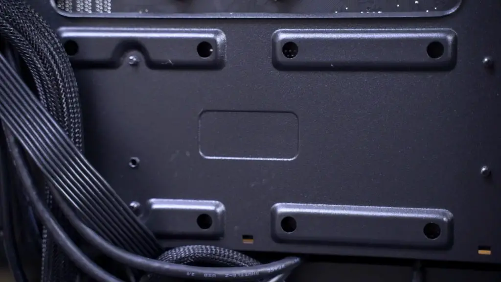 Cooler Master MB400L 8