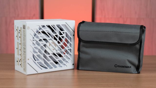 Gamemax GX Rampage 1050W 04