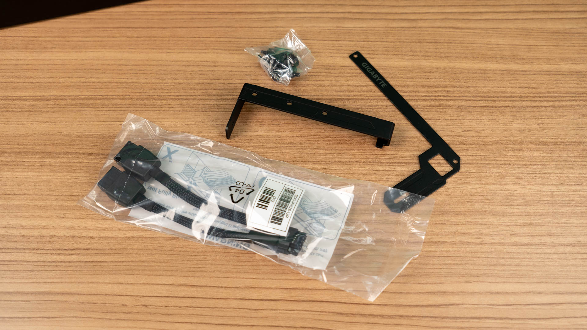 Gigabyte GeForce RTX 4070 Ti SUPER 04