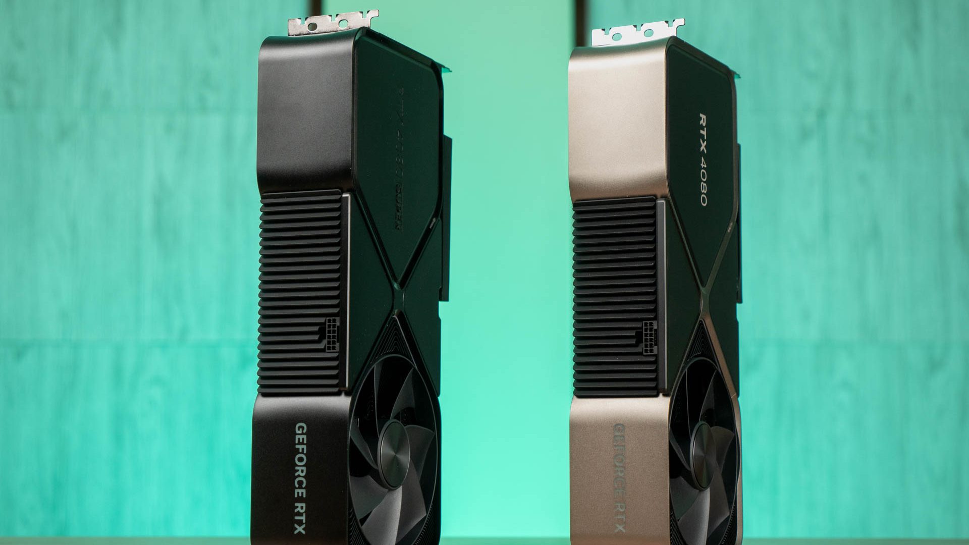 NVIDIA GeForce RTX 4080 SUPER FE 15