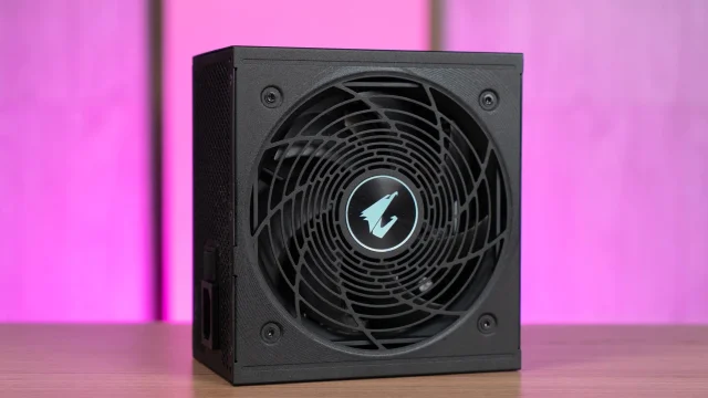 AORUS ELITE 1000W PLATINUM 08